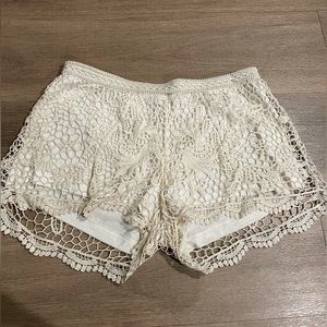 Crème Color Shorts